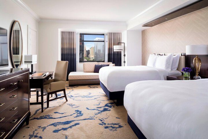 Room 40 of 106