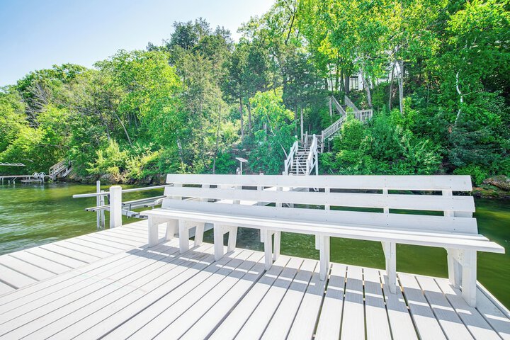 Green Lake Getaway w / Dock: Boating + Swimming!