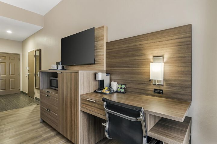 Best Western Plus Sanford Airport / Lake Mary Hotel
