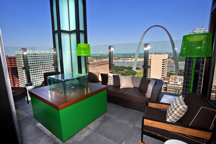 Hilton St. Louis at the Ballpark