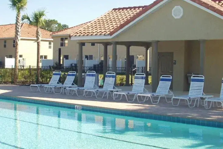 Alamo Vacation Rentals - Greater Orlando Area
