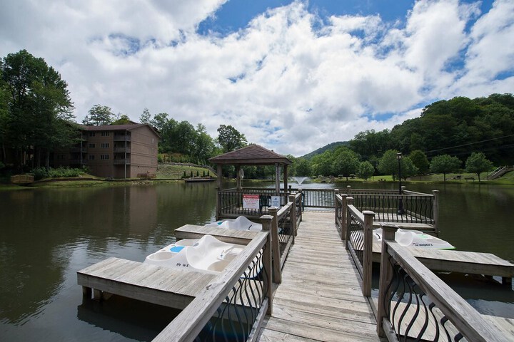 Bluegreen Vacations Blue Ridge Village an Ascend Collection Resort