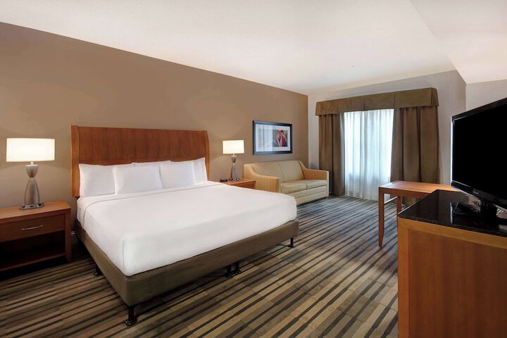 Room 42 of 82