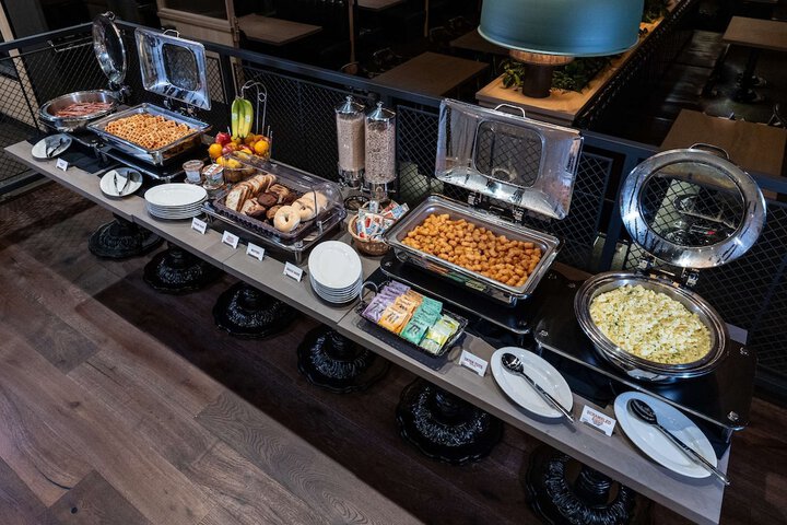 Breakfast/Coffee Service 49 of 74
