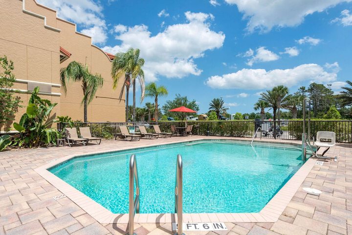 Pool 6 of 52