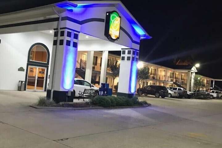 Cypress Inn