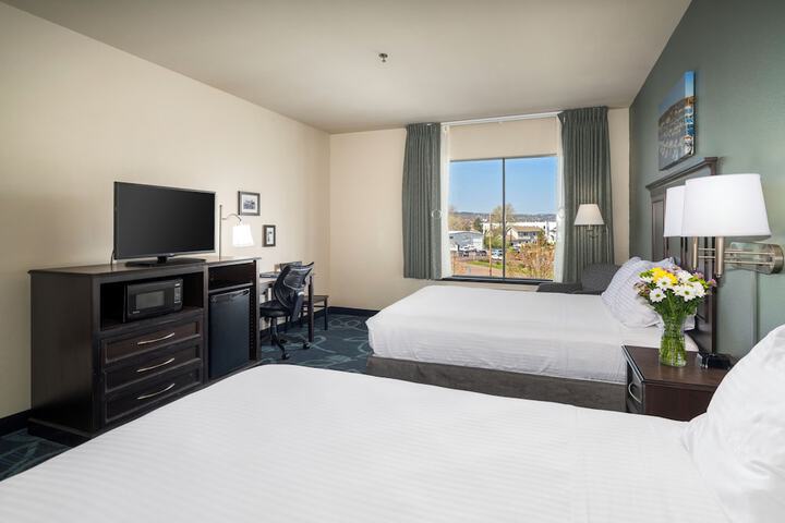 Park Point Marina Inn