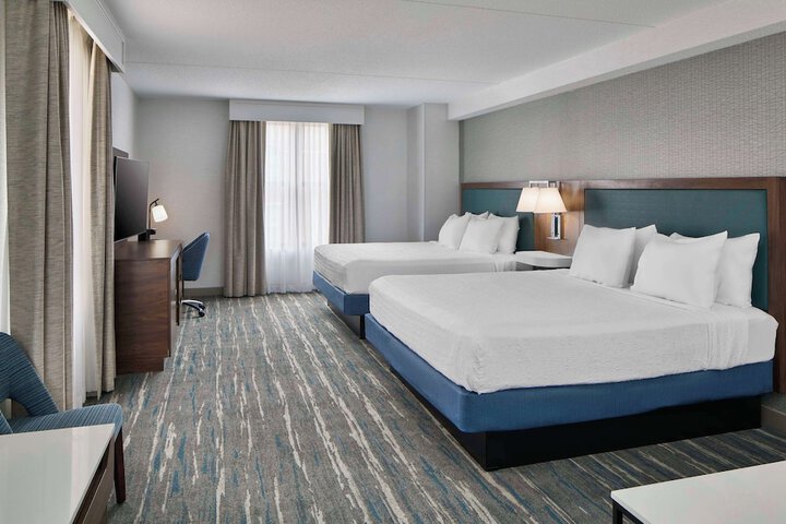 Hampton Inn & Suites Saratoga Springs Downtown