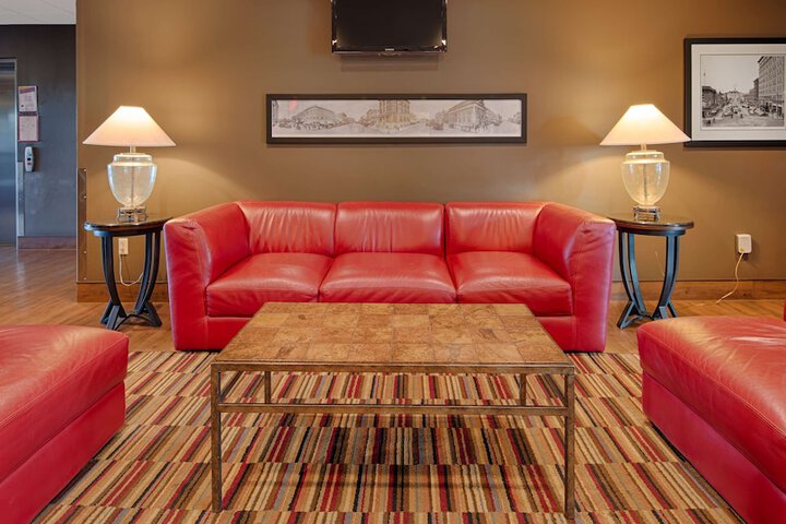 Hotel Interior 12 of 37