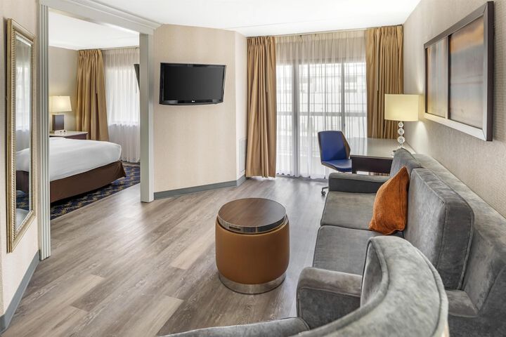 Best Western Plus Miamisburg-Dayton Suites Banquets & Hotel