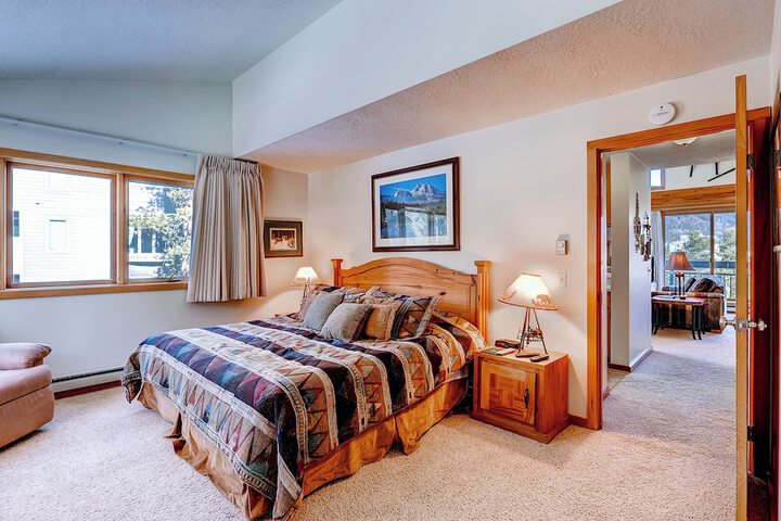 Evergreen Condominiums by Vail Resorts