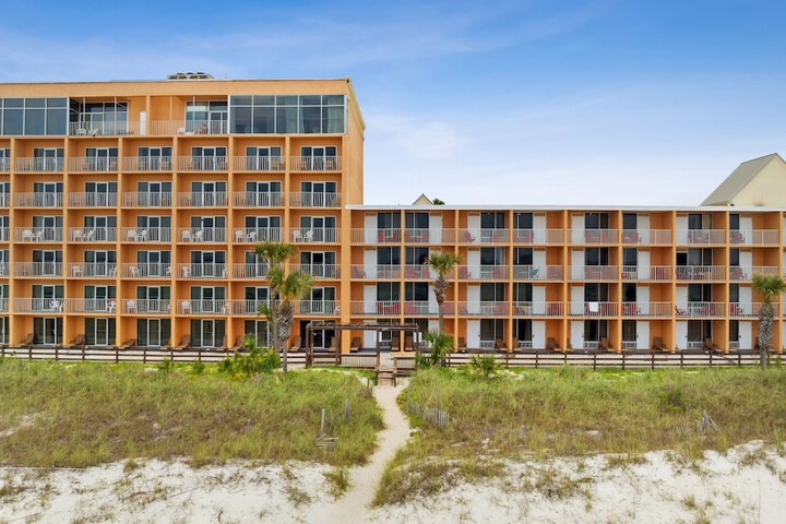 Hotel 7 of 59