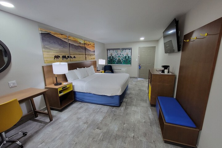 Room 20 of 44
