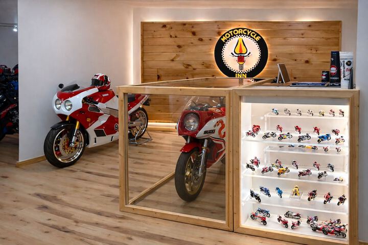 Motorcycle Inn