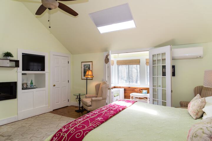Room 12 of 88
