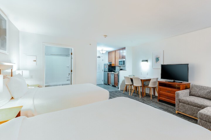 Room 17 of 45