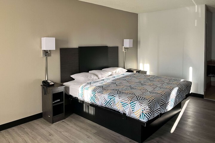 Room 21 of 22