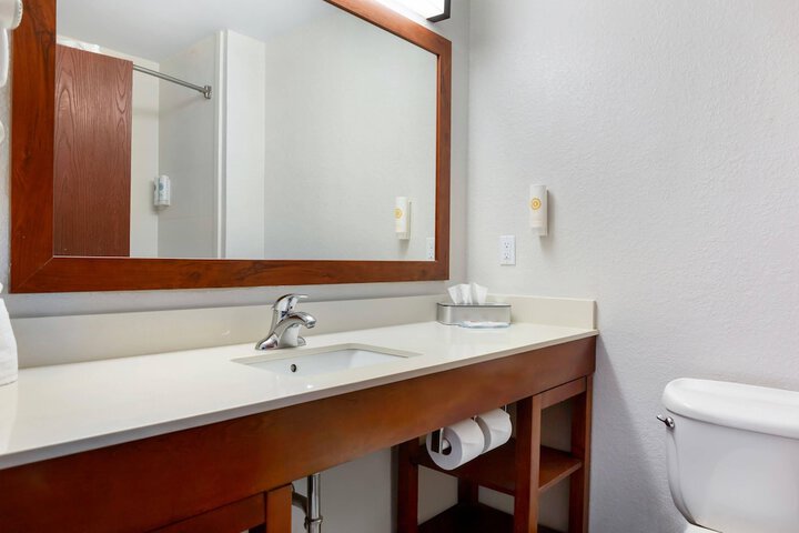 Comfort Inn & Suites Orlando North