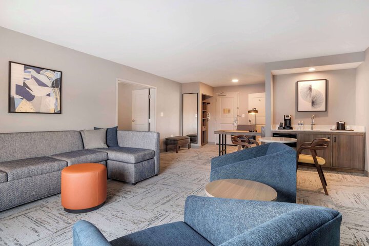 Hilton Garden Inn Charlotte / Concord