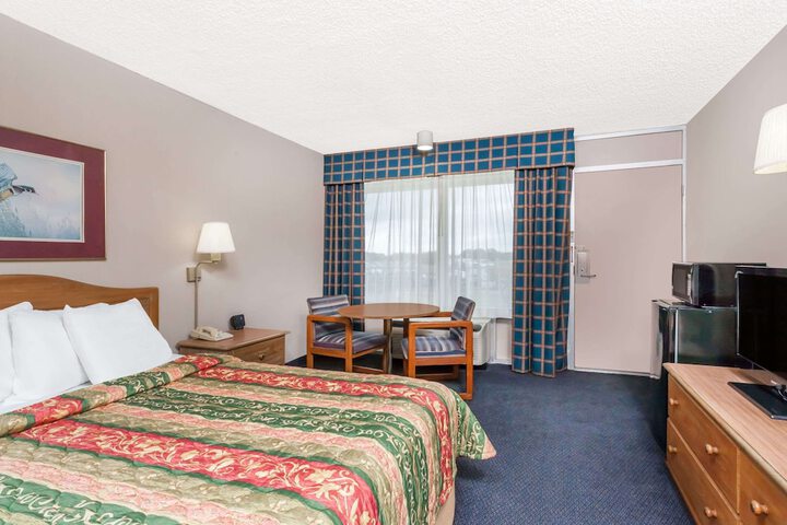 Room 21 of 23