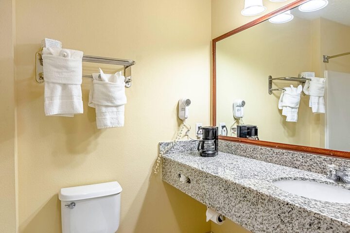 Quality Inn Burkeville Hwy 360 & 460