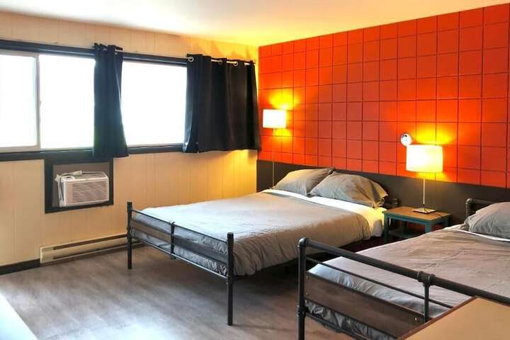 The Canterbury Inn of Downtown Invermere