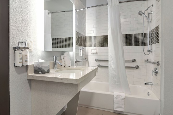 Staybridge Suites Longview by IHG