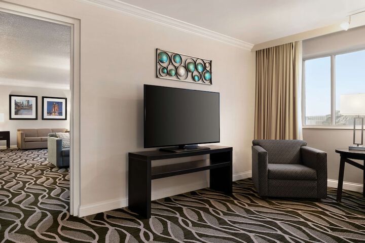 Embassy Suites by Hilton Cincinnati RiverCenter