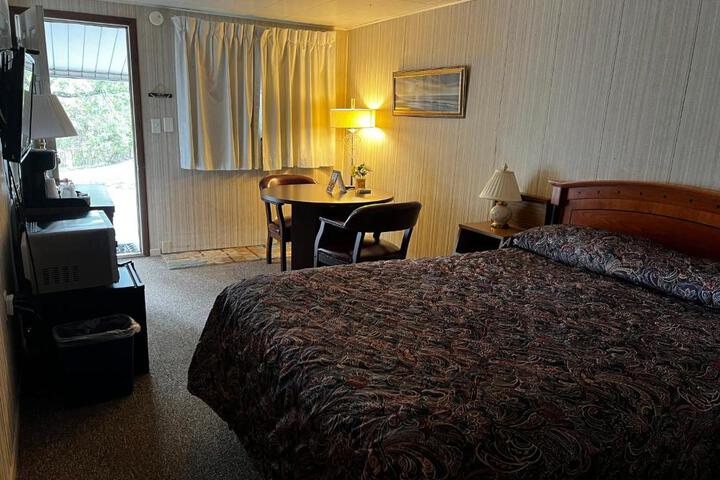 Hopwood Motel