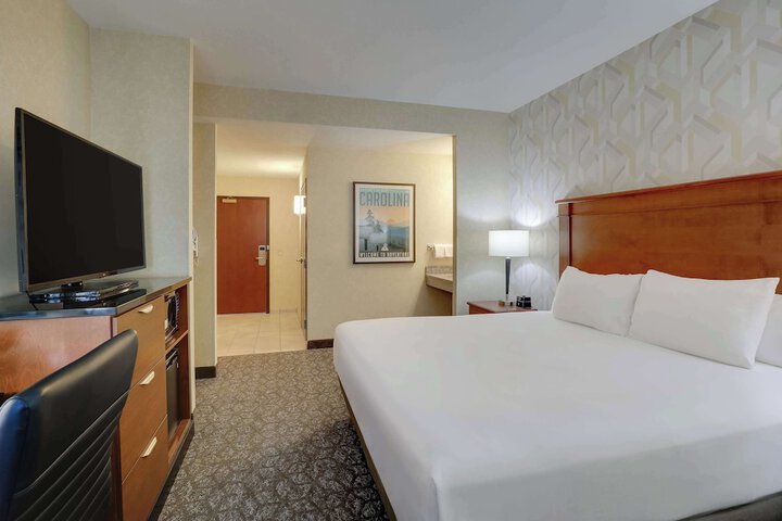 Room 17 of 67