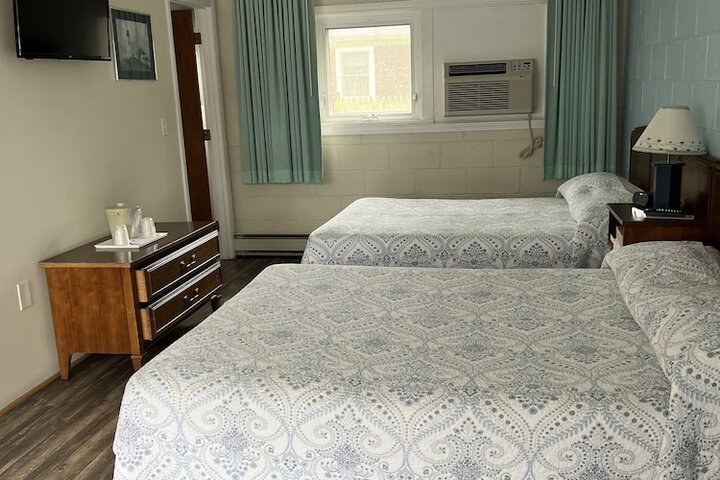 Room 27 of 42