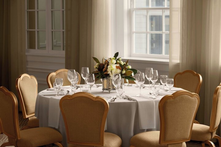 The Stoneleigh Autograph Collection