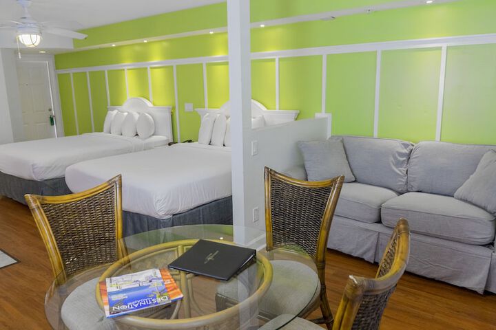 Room 40 of 75
