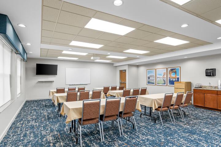 Hampton Inn Duluth Canal Park