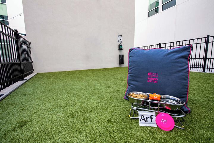 Aloft by Marriott Savannah Downtown Historic District