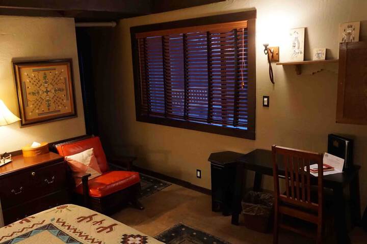 Room 115 of 150