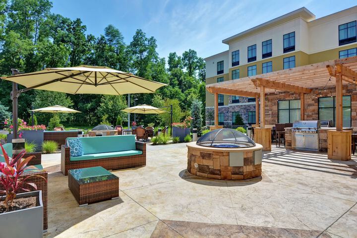 Terrace/Patio 43 of 48