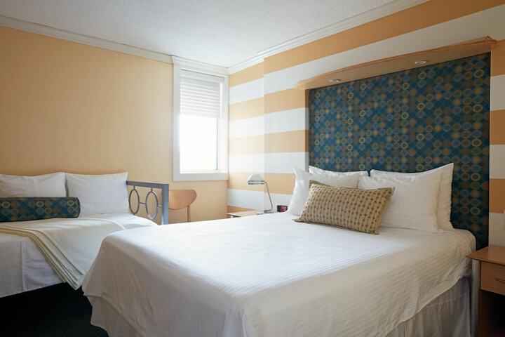 Room 41 of 70
