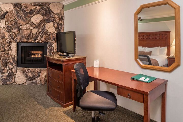 Laurel Inn Motel
