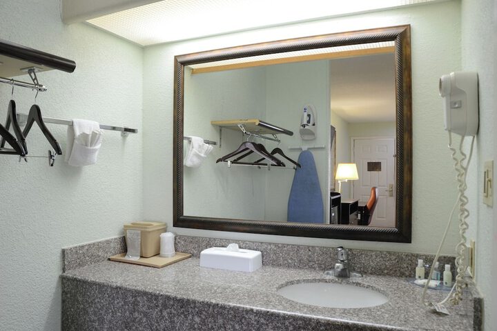 Quality Inn & Suites Covington