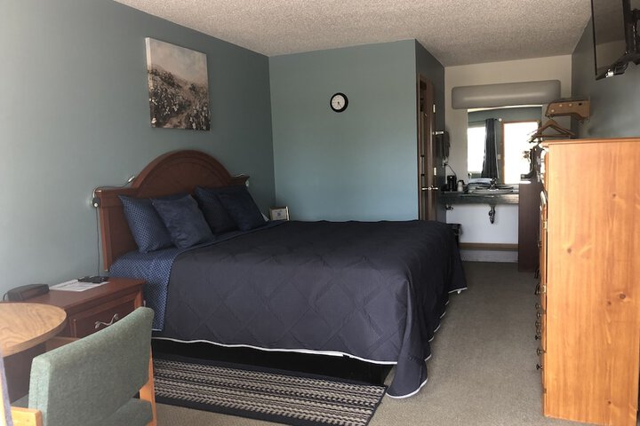 Room 18 of 21