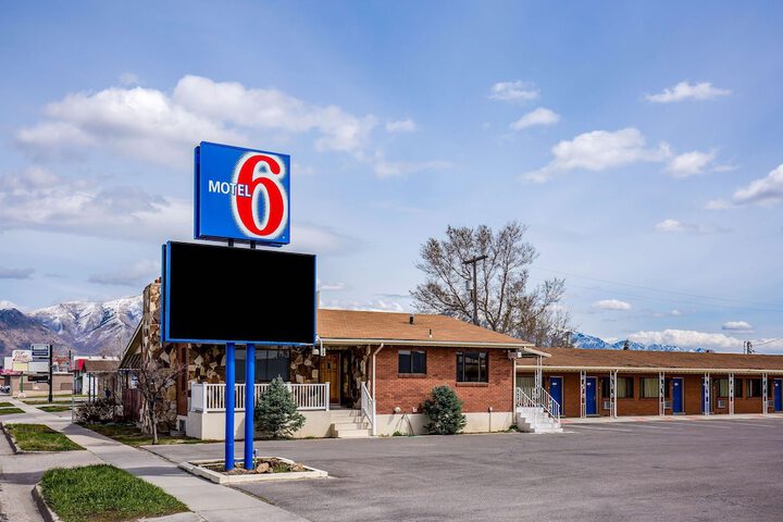 Motel 6 Tremonton UT