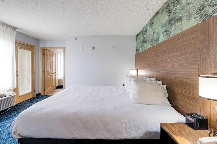 Room 40 of 59