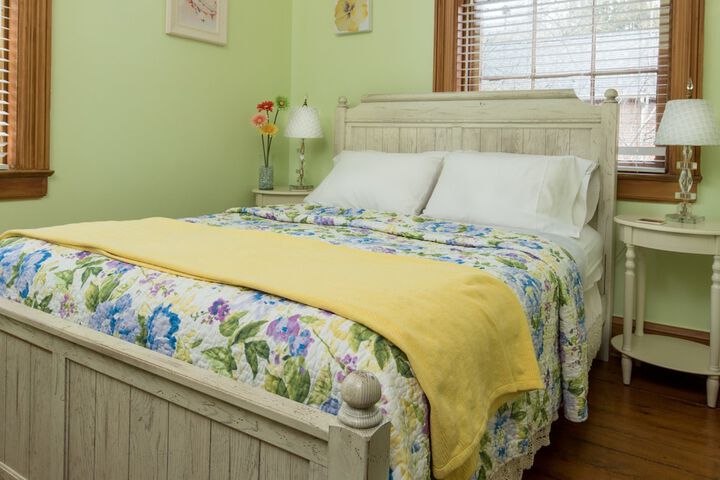 Room 8 of 59