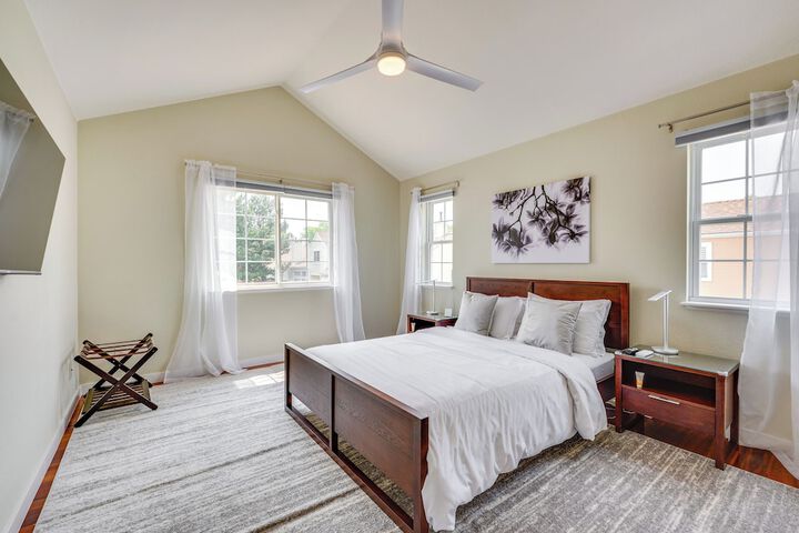 13 Mi to Dtwn Denver: Arvada Townhome w / Deck