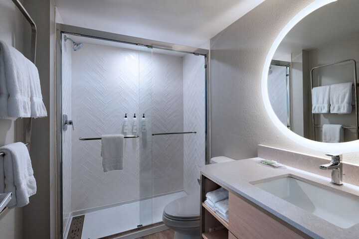 Room 7 of 21