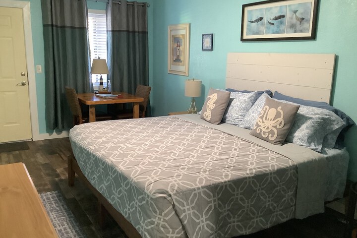 Room 134 of 200
