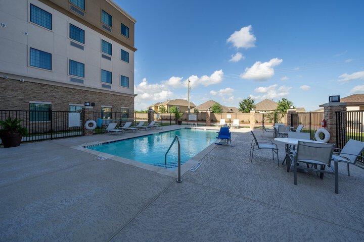 Staybridge Suites Houston NW Cypress Crossings by IHG