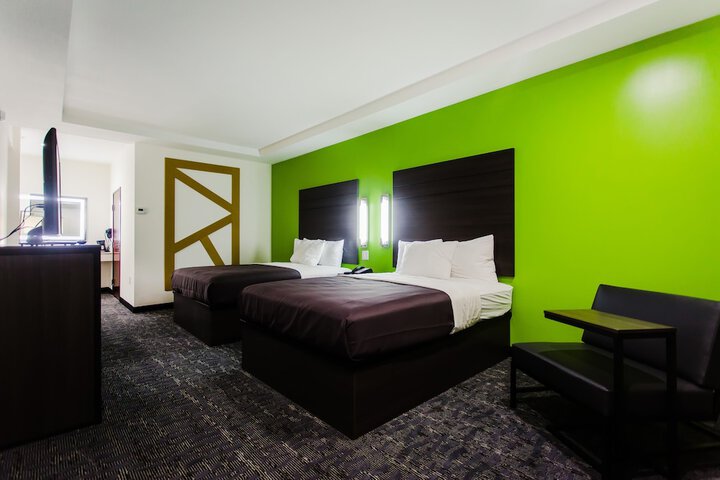 Room 42 of 69