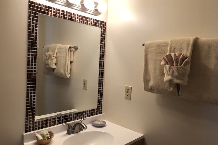 Room 32 of 97
